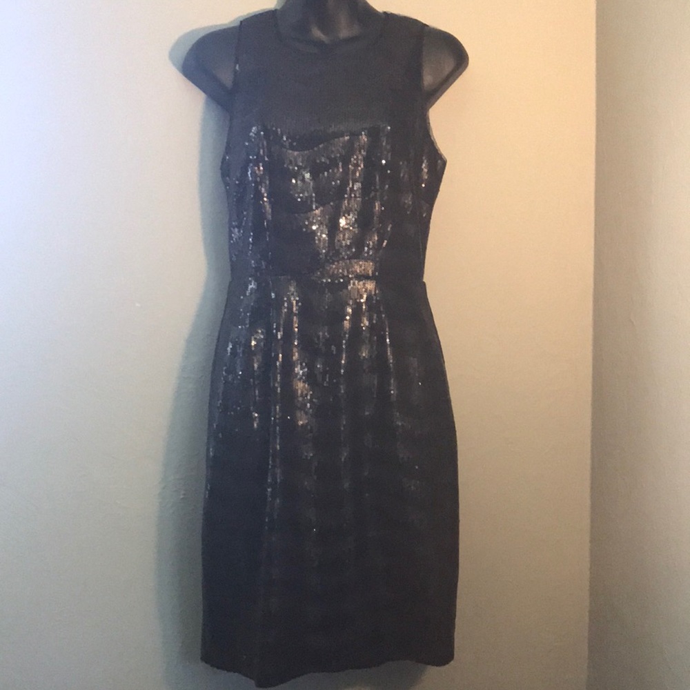 WOW!! Black sequin BCBGmaxazria size 4 mini dress